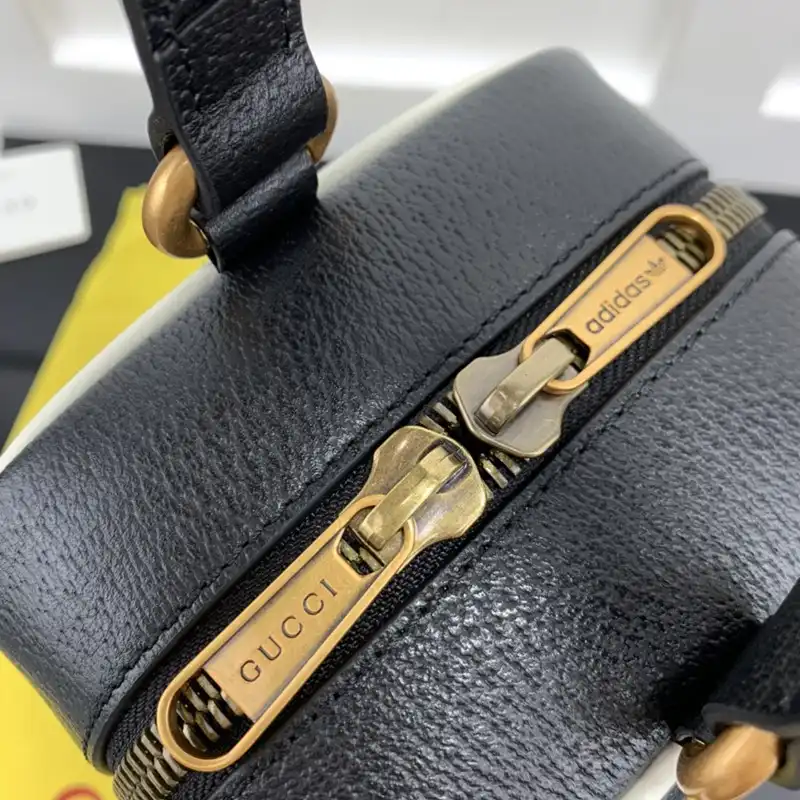 Cheap Gucci Bag 2210YA0163 0126