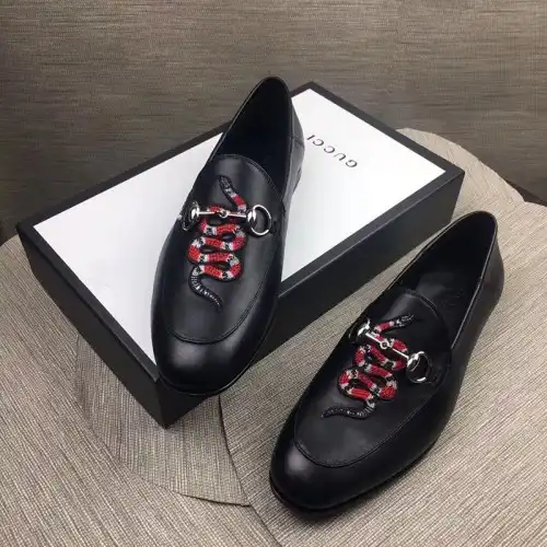 Cheap Gucci Shoes 1910SH0198 0203