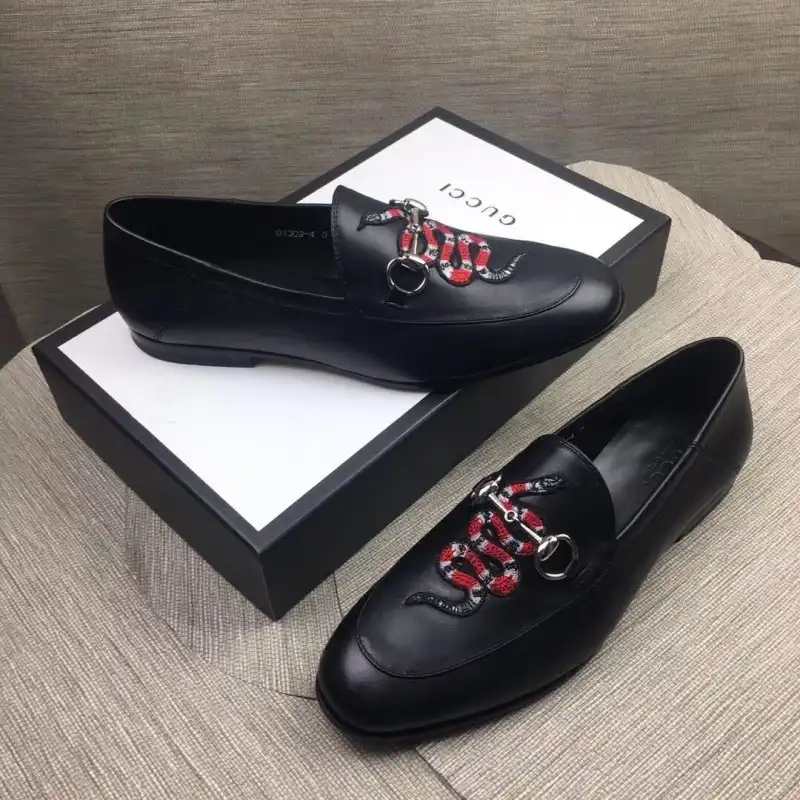 Cheap Gucci Shoes 1910SH0198 0203